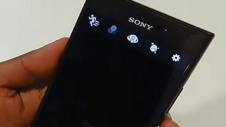 Prototyp des Sony Xperia R1 Plus