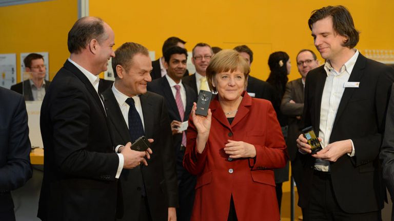 Merkels Dienst-Handy von 2013