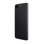 R&uuml;ckseite des OnePlus 5T in Midnight Black