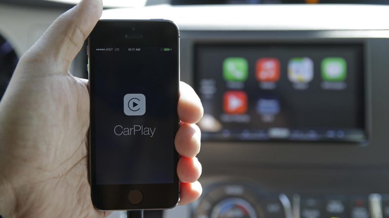 WhatsApp mit Apple CarPlay