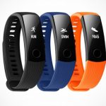 Das Honor Band 3 in schwarz blau und orange