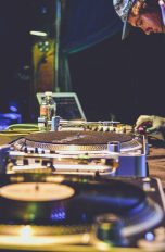 kevin-horstmann-253675 djay 2 app nutzen