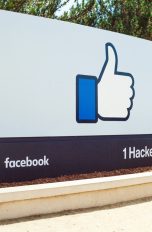 Facebook Firmenzentrale Schild