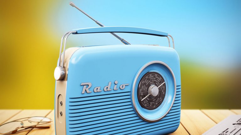 Radioempfang verbessern durch Ausrichten der Antenne