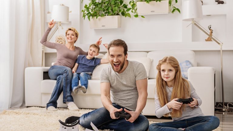 Konten f&uuml;r Familienmitglieder auf der PS4 einrichten