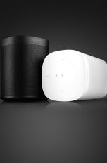 Sonos Lautsprecher schwarz und weiß