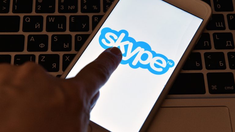 Telefonieren über Skype mit App auf Smartphone