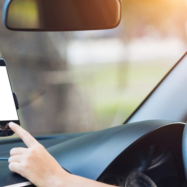 G&uuml;nstig tanken mit Apps