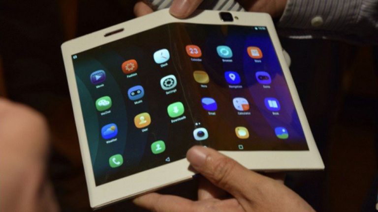 Lenovo Falt-Smartphone