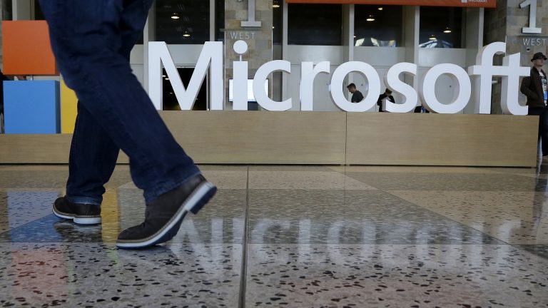 Microsoft-Logo auf Ausstellung