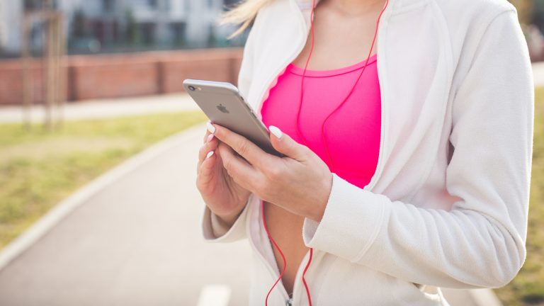 Beim Sport Musik mit einem iPhone hören