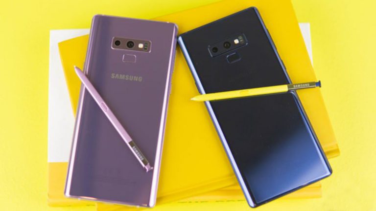 Galaxy Note 9 mit S-pen in violett und schwarz