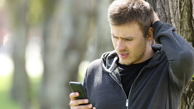 Nachrichten bei WhatsApp &amp; Facebook r&uuml;ckg&auml;ngig machen