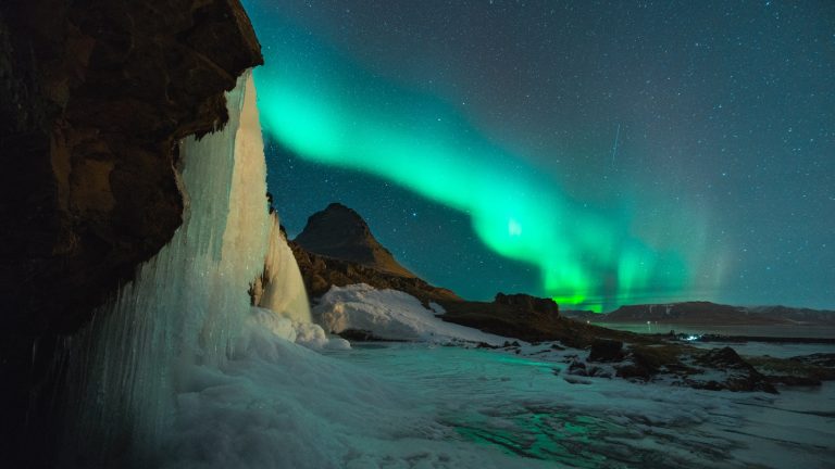 Polarlichter in Eis und Schnee fotografieren
