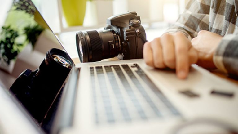 SD-Karte wiederherstellen: Daten retten Fotos von Speicherkarte auf Laptop ziehen