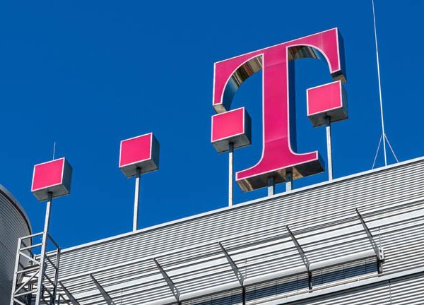 Telekom &ouml;ffnet 5G-Netz f&uuml;r Kunden und bietet erste Tarife an