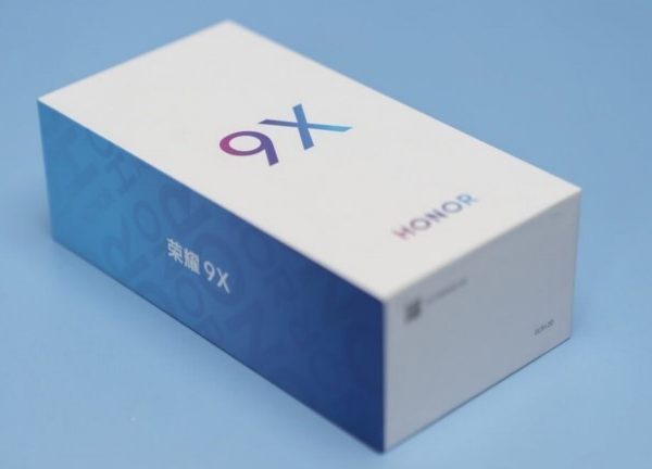 Verpackung Honor 9X