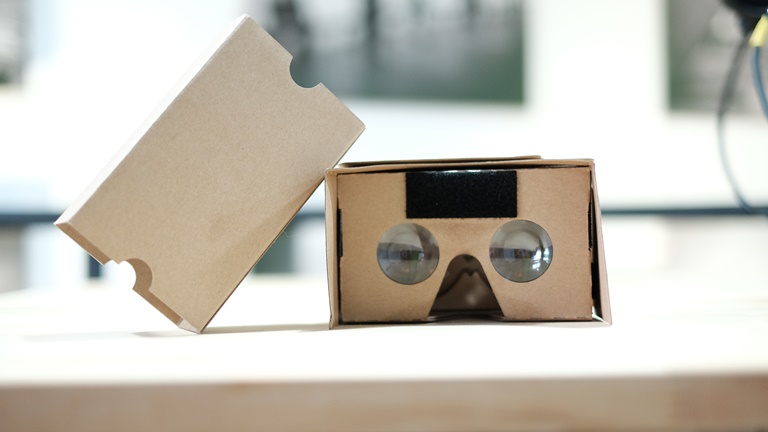 Google Cardboard ist VR für den kleinen Geldbeutel