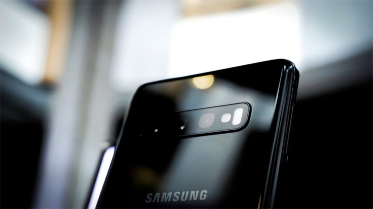 Samsung Galaxy S11 mit fluessiger Kamera 2020