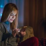 Blaufilter auf dem Smartphone: Was ist das und wie wirkt er auf dem Display?