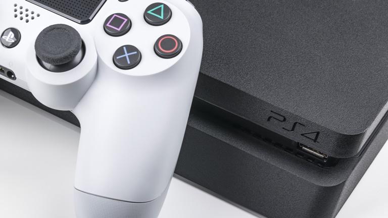 PlayStation 4 Slim und Pro Festplatte entfernen PlayStation 4 Slim und Pro Festplatte entfernen