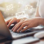 Outlook-Kontakte synchronisieren auf Android und iOS