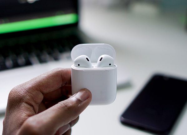 AirPods