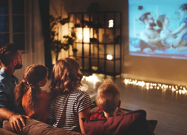 Wenn du den Beamer richtig einstellst, wird das Heimkino zum Hochgenuss