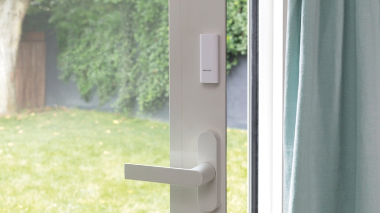 Smarte Fenster- und Türsensoren können eine Mietwohnung etwas sicherer machen