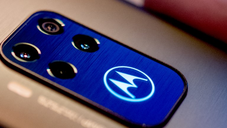 Motorola One Zoom