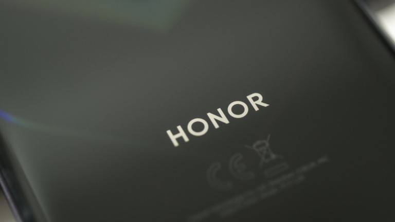 Honor Schriftzug