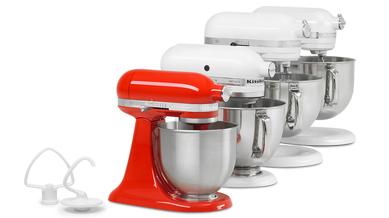 Vier aktuelle KitchenAid-Modelle in einem Bild.