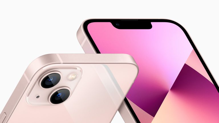 Produktbild des iPhone 13 in Ros&eacute;.