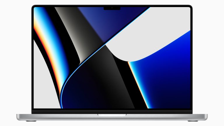 Blick auf das Display von einem neuen MacBook Pro.