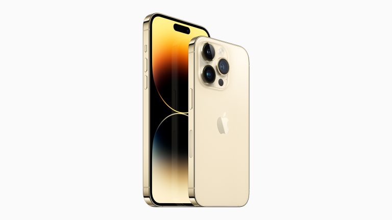 Ein iPhone 14 Pro und ein iPhone 14 Pro Max in Gold stehen voreinander.