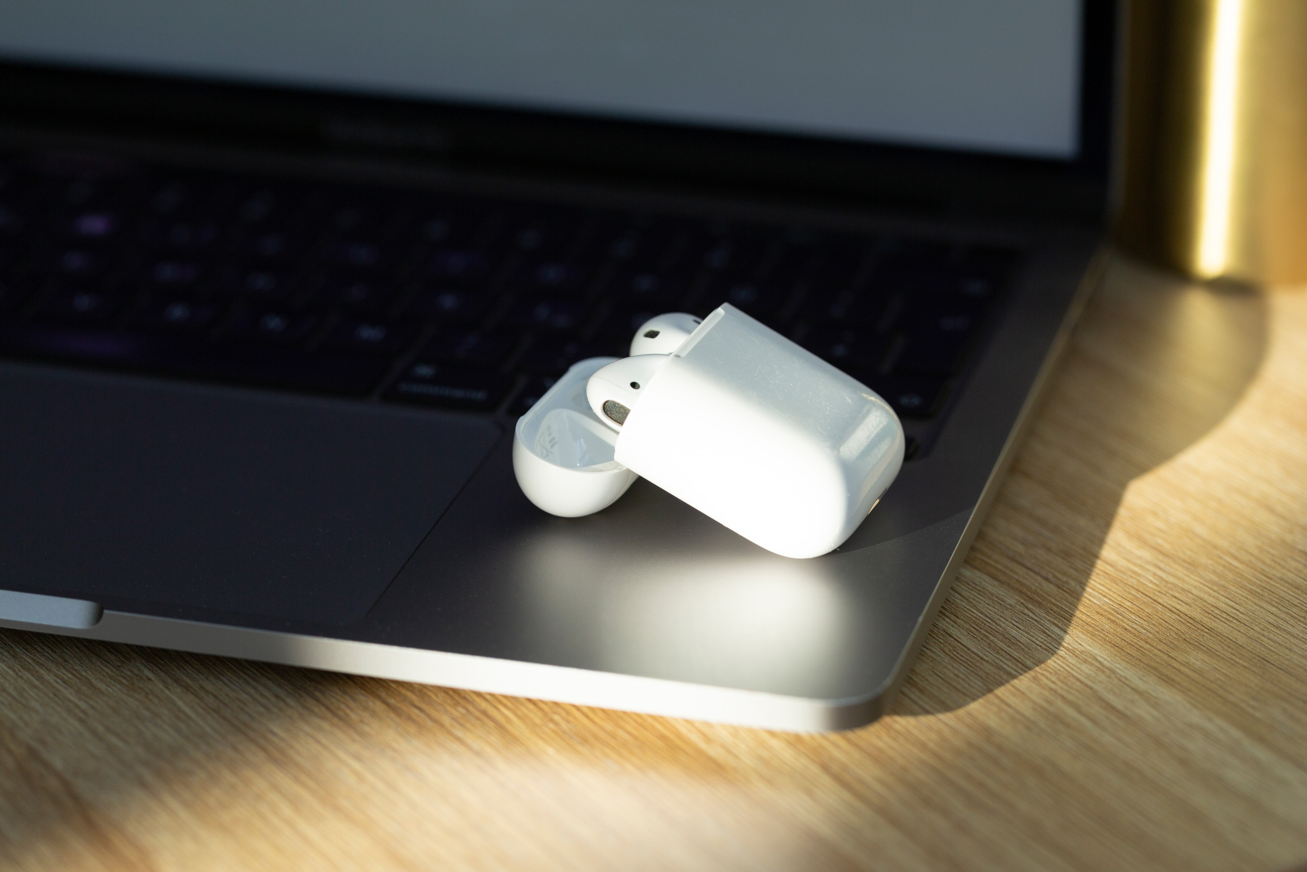 Airpods Verbinden Sich Nicht Mit Macbook AirPods mit MacBook verbinden: So einfach geht es | OTTO