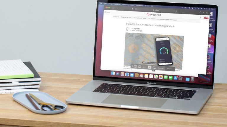 Ein MacBook Pro mit der geöffneten Bildschirmfoto-App.