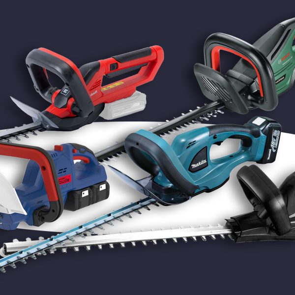 Bild mit Freistellern von fünf Akku-Heckenscheren vor blauem Grund.