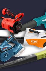 Akkulaubbl&auml;ser freigestellt auf schwarzem Hintergrund