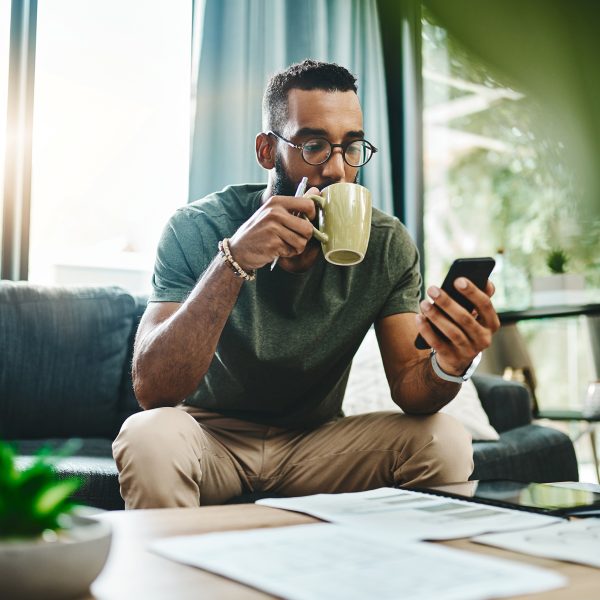 Banking‑Apps helfen dabei, Kontoausz&uuml;ge, Budgets und Rechnungen entspannt am Smartphone zu pr&uuml;fen.