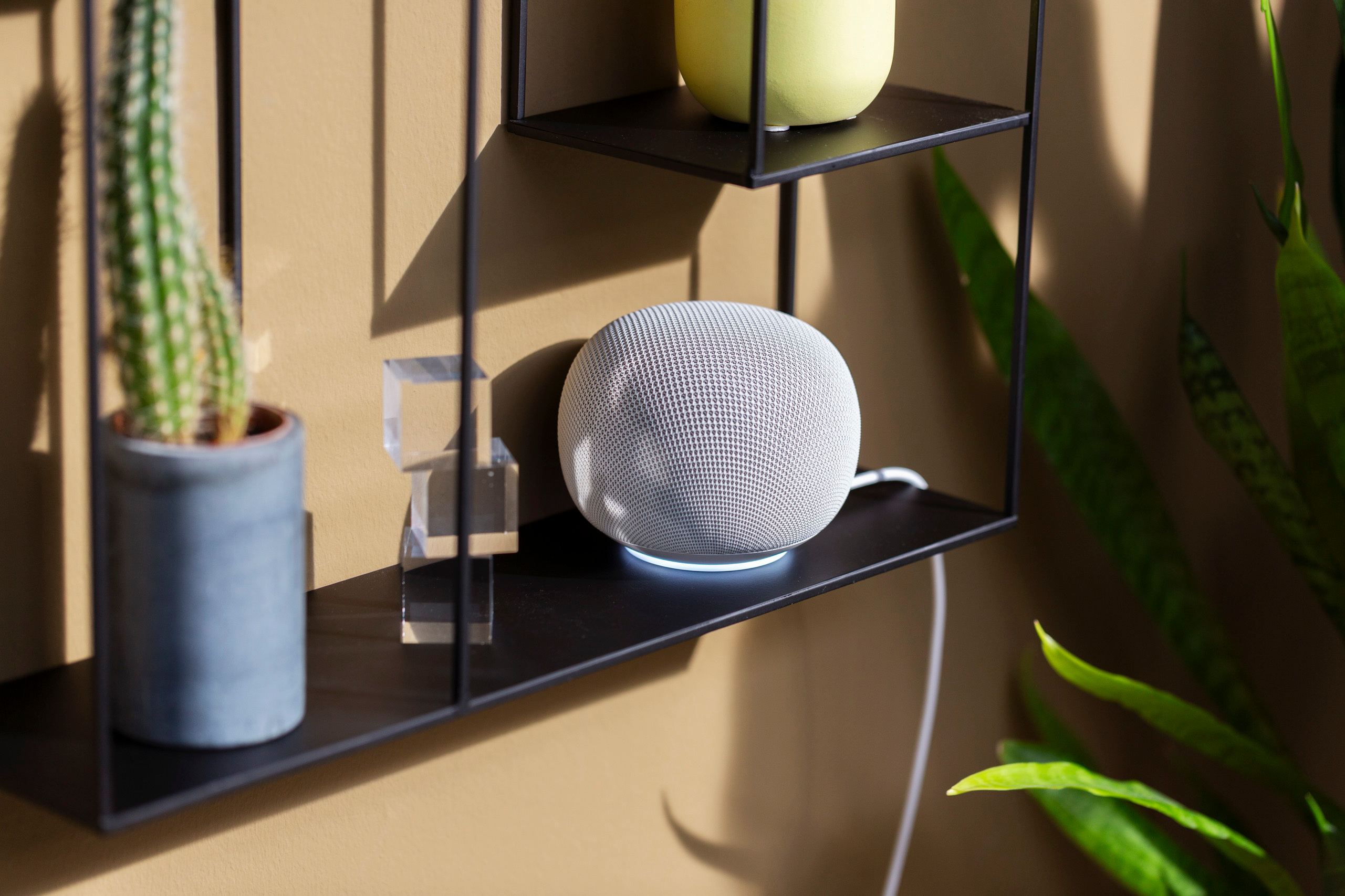 Google-Home-Speaker-Lautsprecher-mit-Gemini-ausprobiert