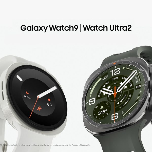 Die beiden neuen Smartwatches von Samsung auf wei&szlig;em Hintergrund. Dar&uuml;ber stehen die Namen der Ger&auml;te.