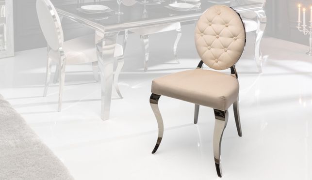 Dein neuer, eleganter Stuhl - mit Zierknöpfen!